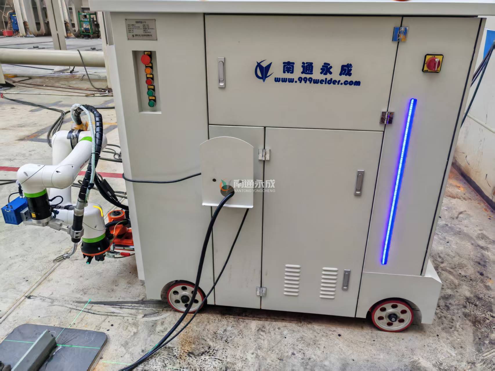 Ⅰ型智能焊接小车