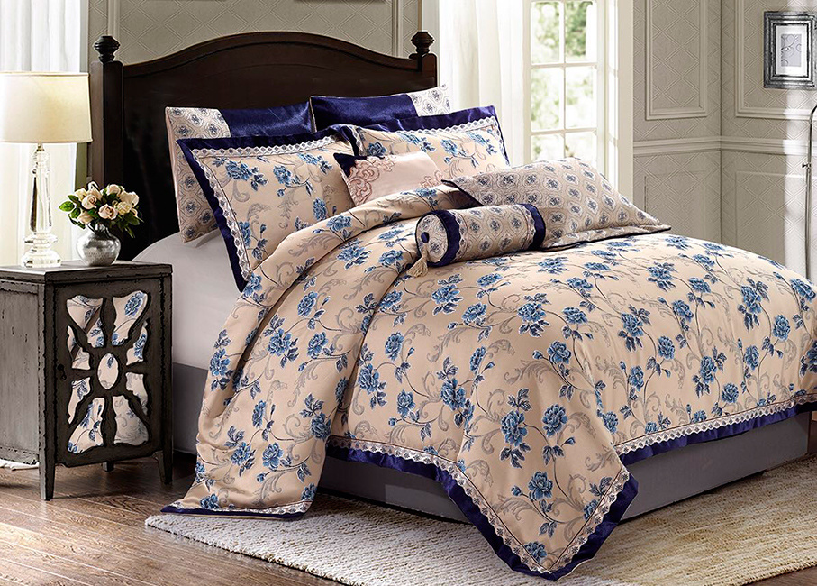 Difference between specialty embroidery and hand embroidery
