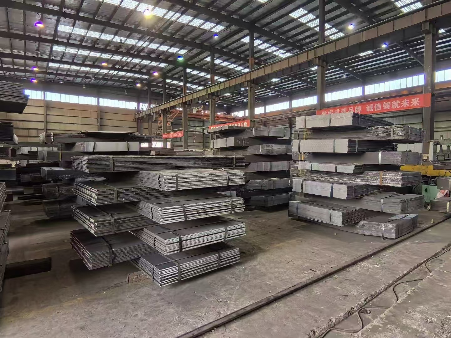 The Intriguing Mechanics Behind Steel Plate Applications