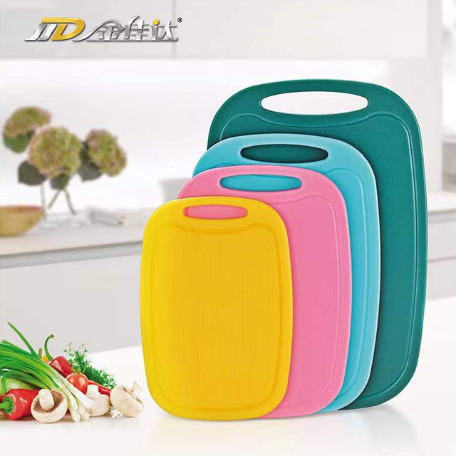 PE cutting board
