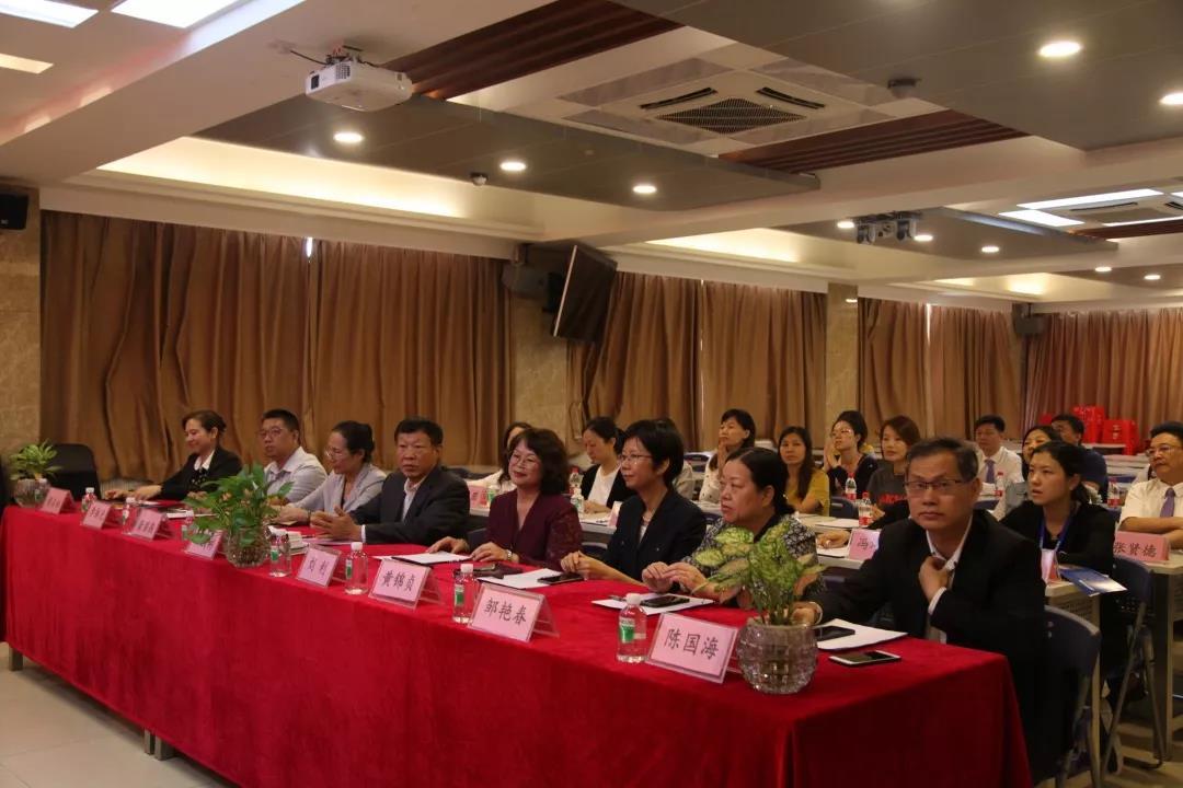 廣東省人力資源研究會與廣州市白云區(qū)機場西小學共建項目啟動儀式