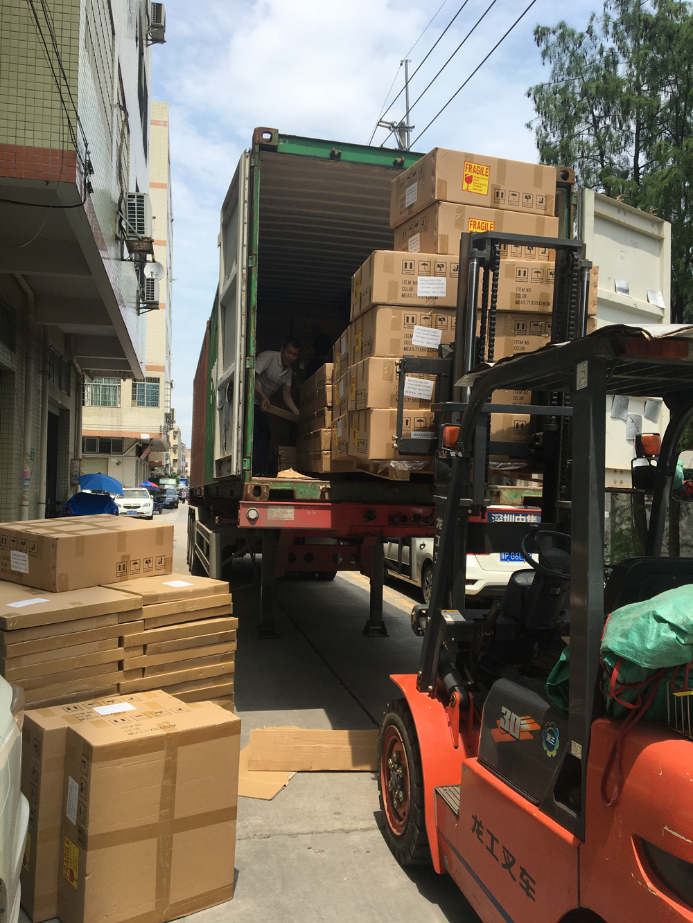 loading of the goods loading of the goods