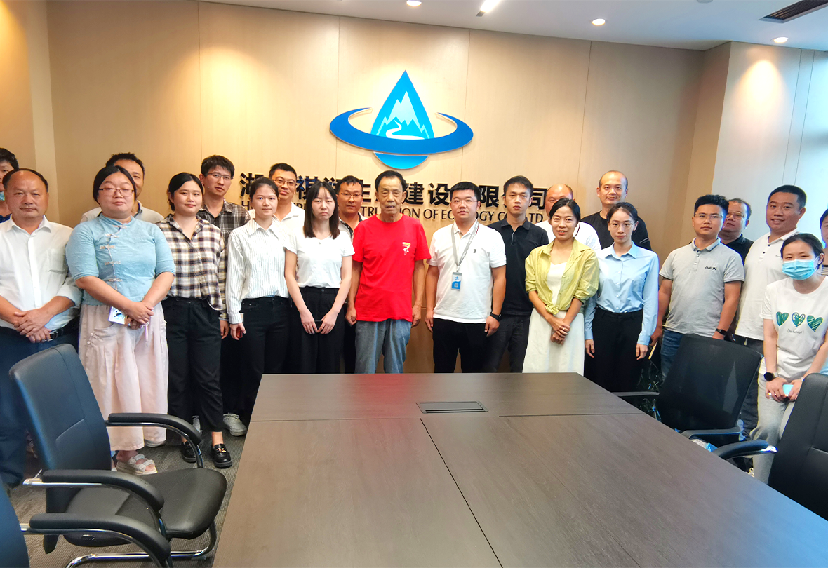 向老师退休留恋 向老师退休留恋