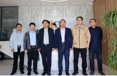 济南大学一山东耐克特技术合作与就业实习基地签约揭牌