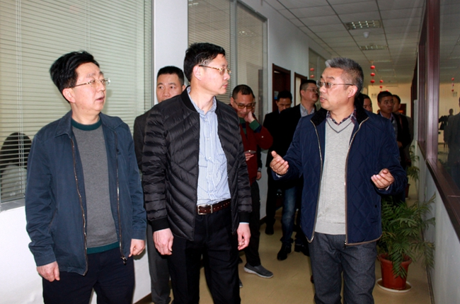 温州瓯海区政协副主席一行到公司考察调研