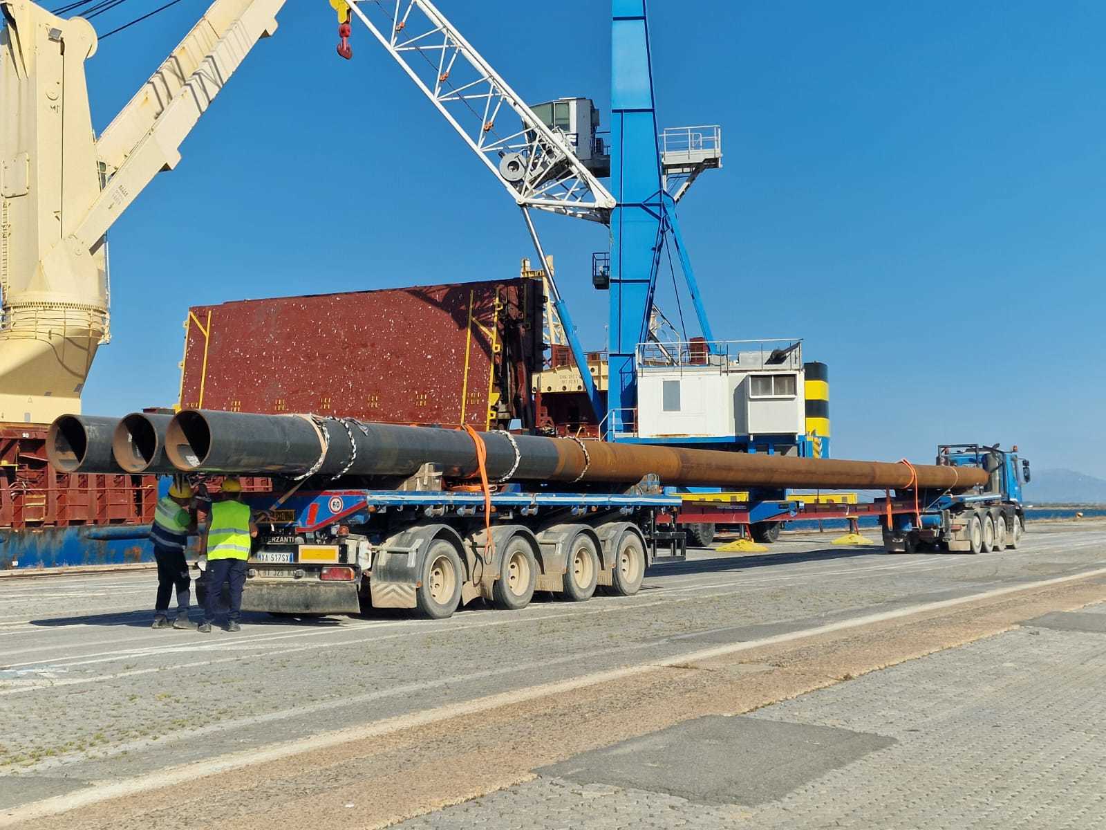 S460MH Steel Pipe Successfully Arrives and Unloaded in Italy