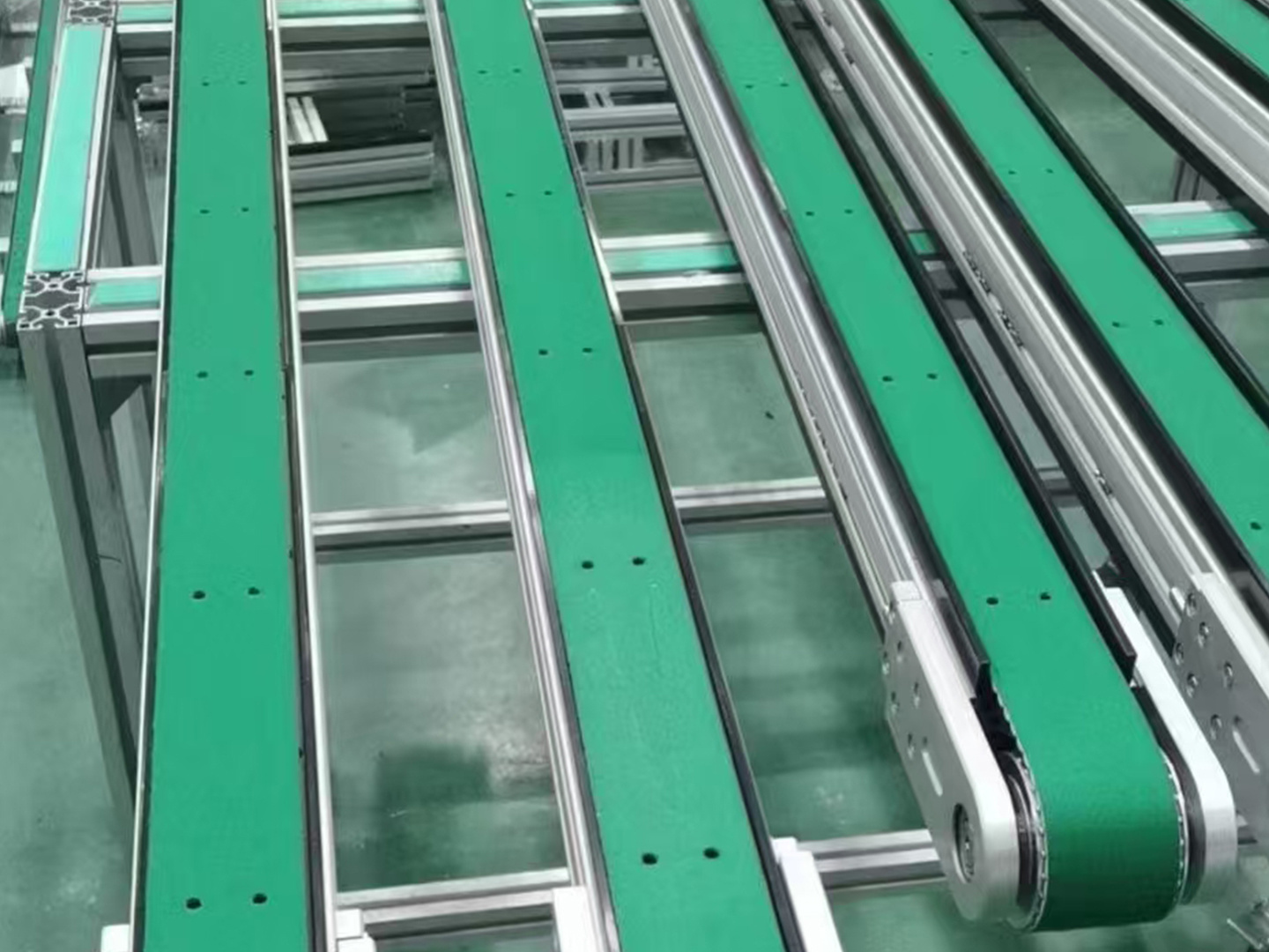 Conveyor Machine