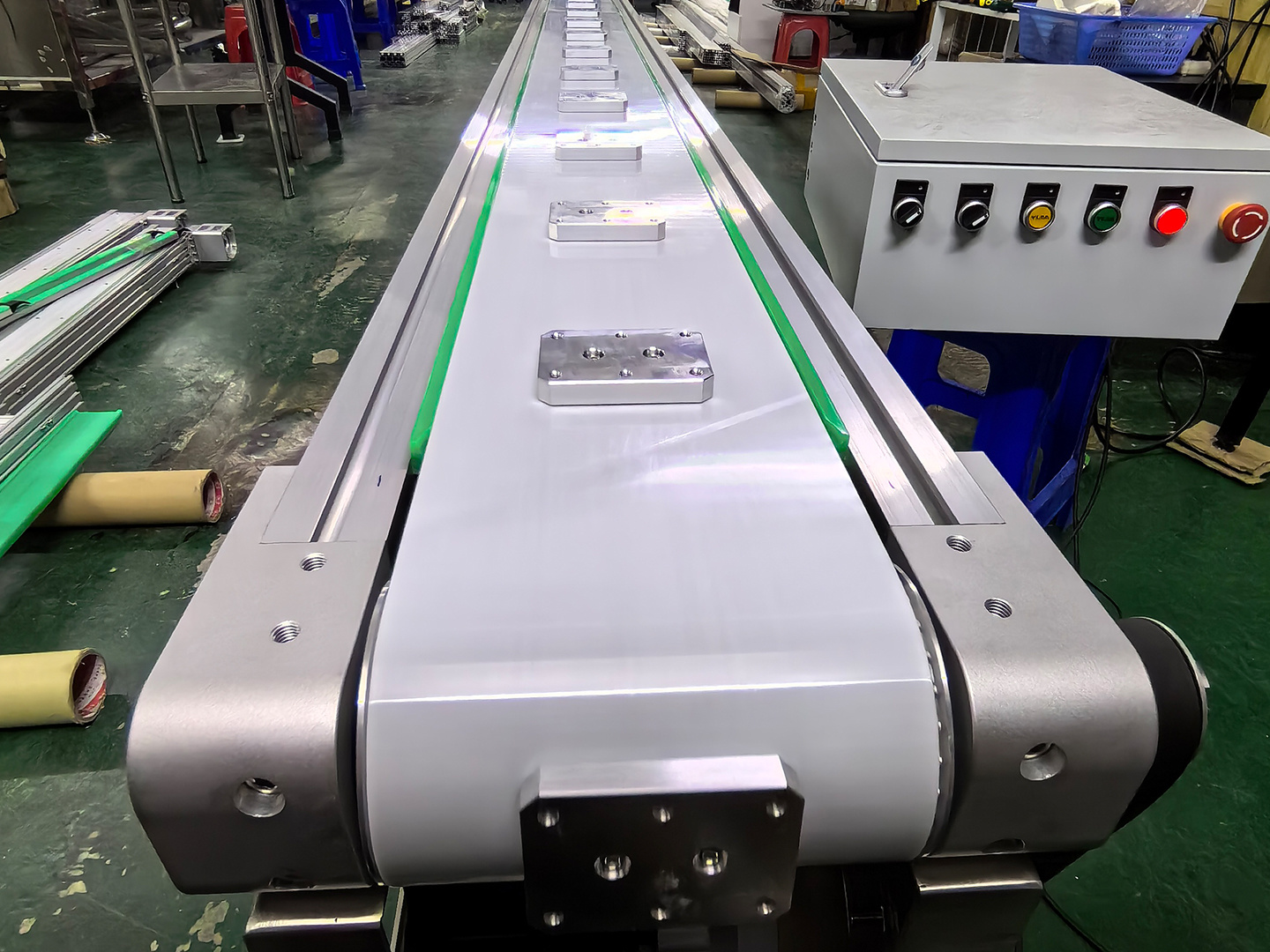 Conveyor Machine