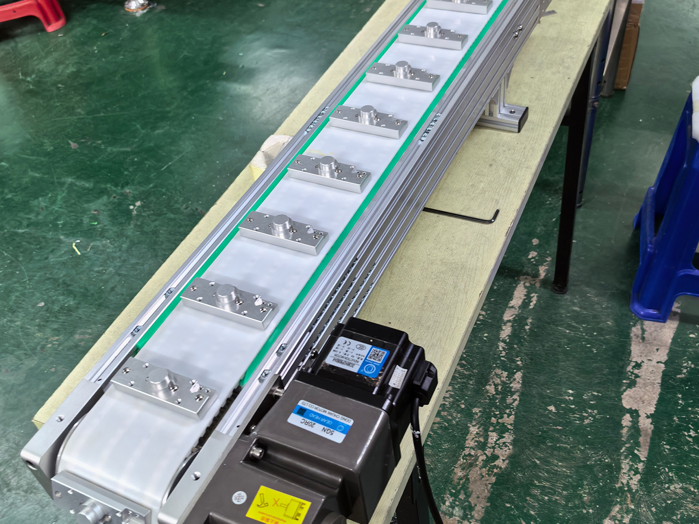 Conveyor Machine