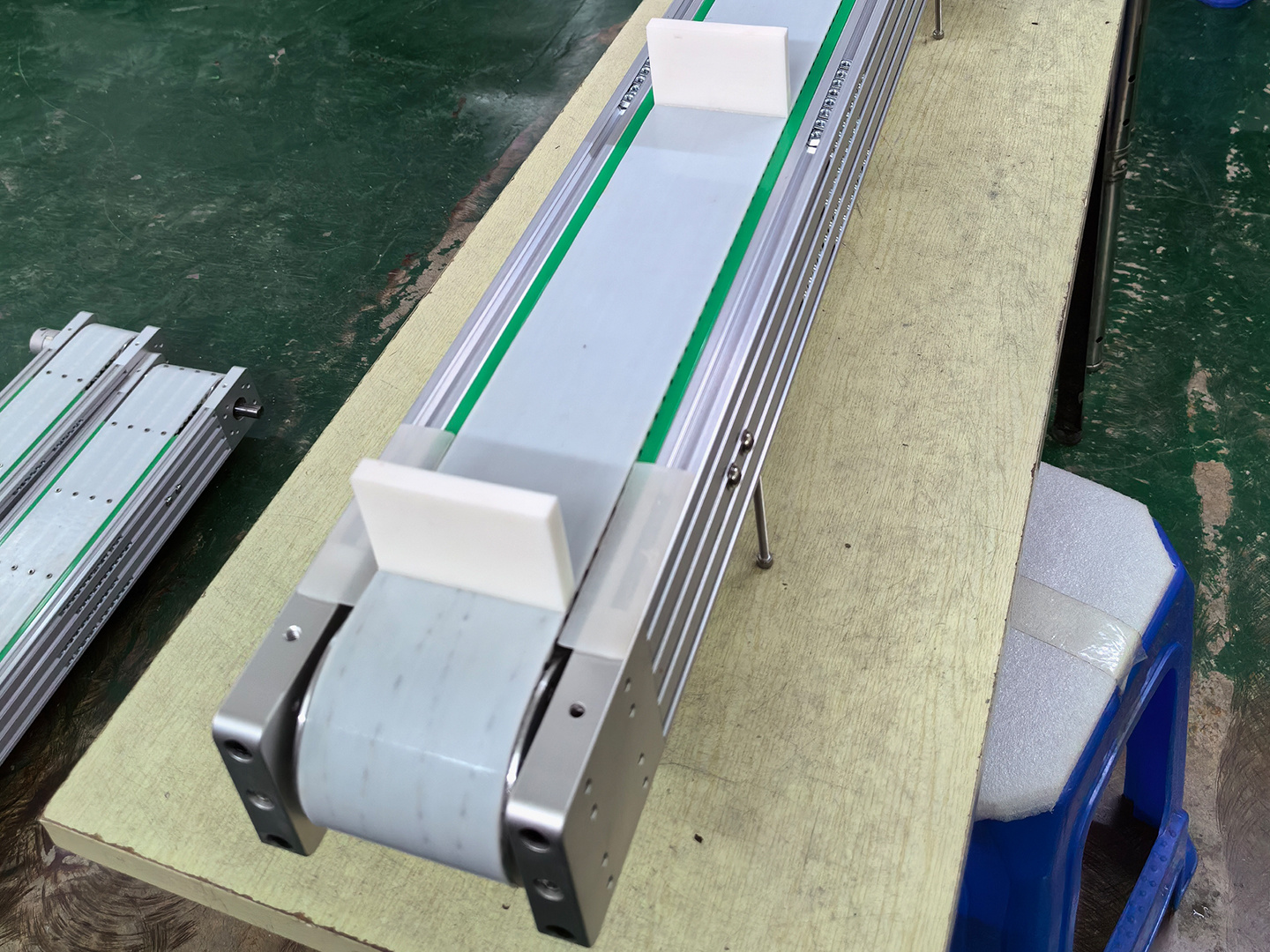 Conveyor Machine