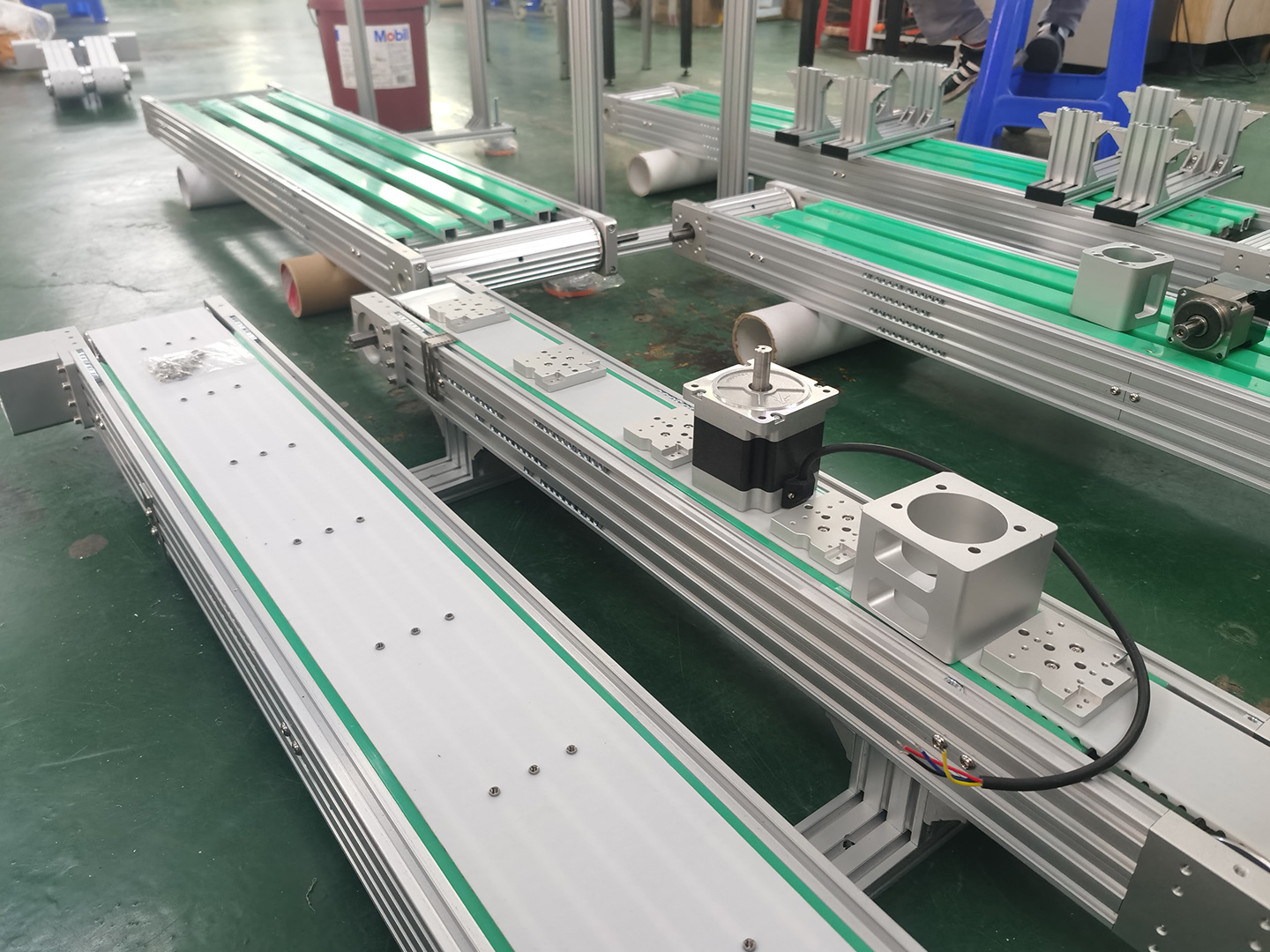 Conveyor Machine