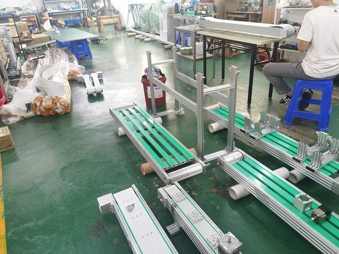 Conveyor Machine