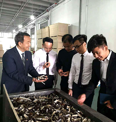 台湾青年企业家专程到大信参观交流
