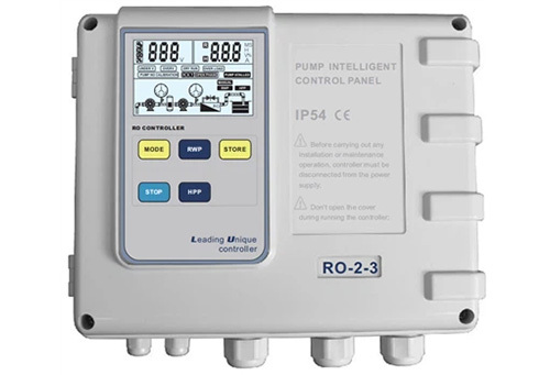 What Can The Pump Controller Be Connected To Achieve Control