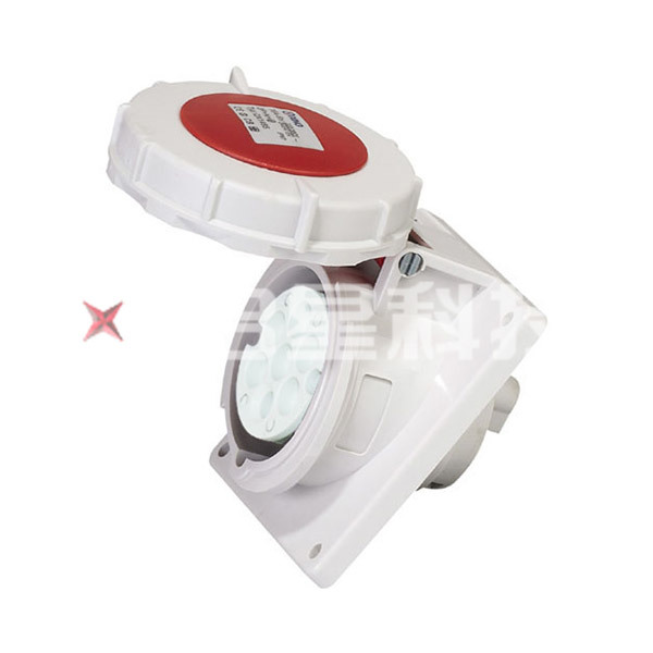IP44 16A 7P