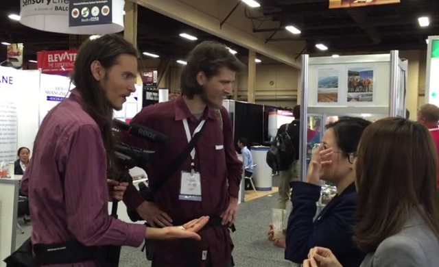 Biosan was interviewed by California TV reporter about reishi wall-broken spore powder