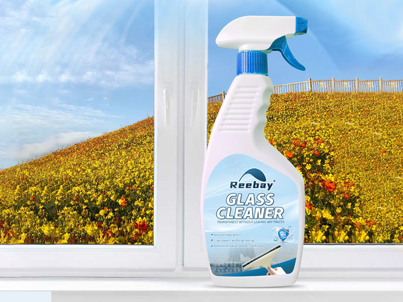 Glass cleaner powerful decontamination and descaling wipe glass Glass cleaner powerful decontamination and descaling wipe glass