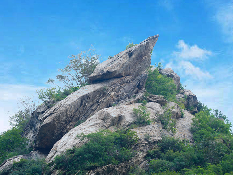 鷹嘴崖 鷹嘴崖