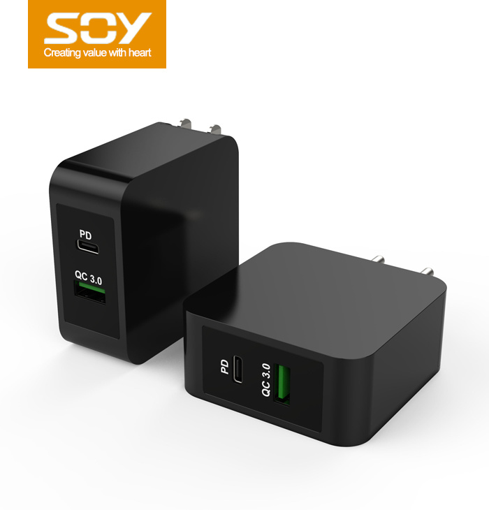 USB C charger with dual ports