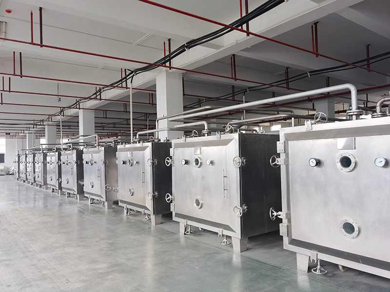 Vacuum Dryer