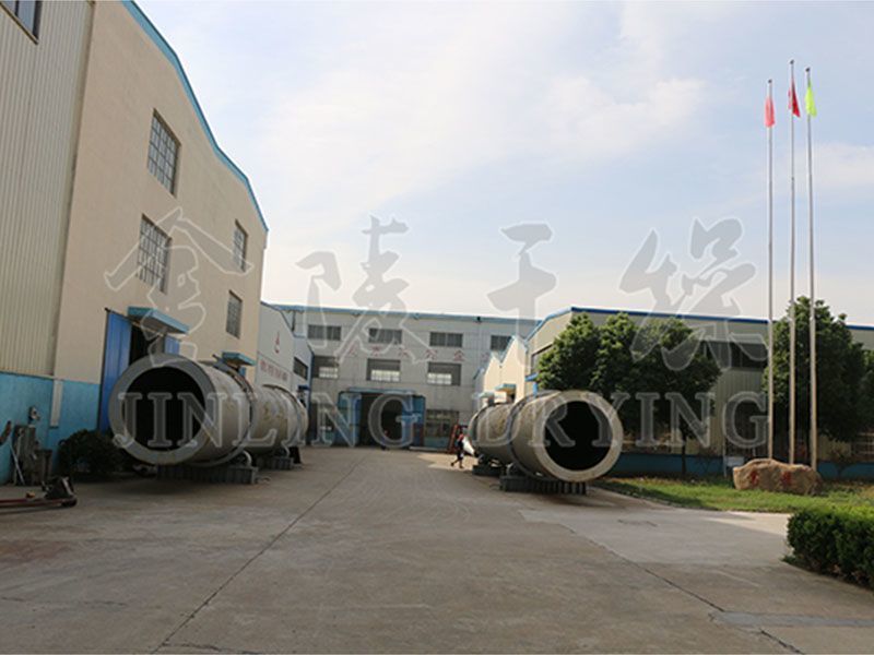 Drum sludge dryer