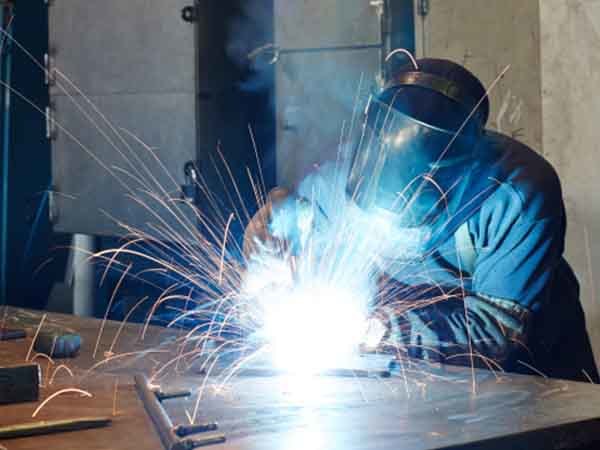 Rapid, strong and compact welding to produce reliable products Rapid, strong and compact welding to produce reliable products