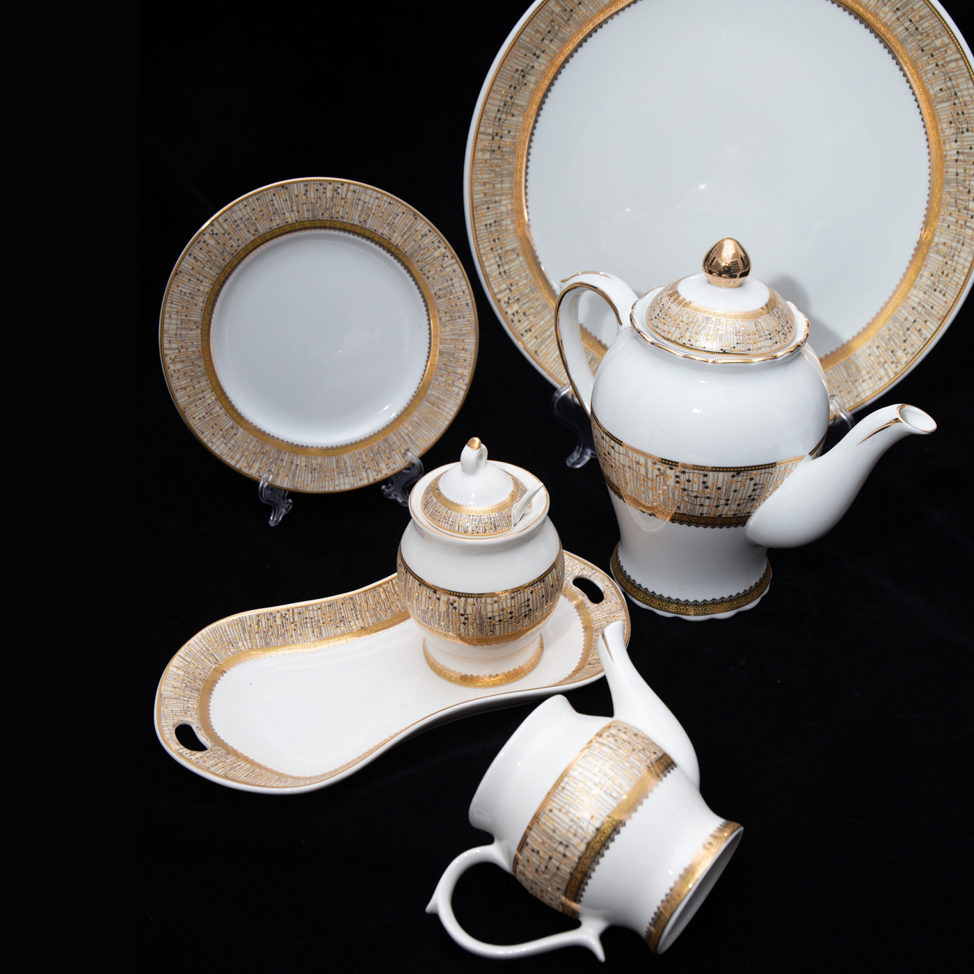 Phnom Penh ceramic high temperature tableware factory customized European hotel household porcelain tableware
