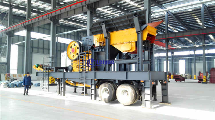 Mobile crusher plant