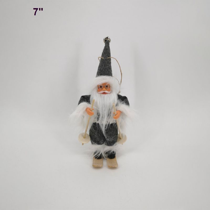 sleighing santa