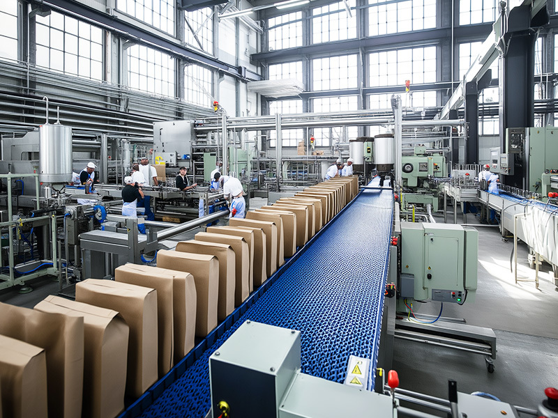 Enterprises focus on employee training