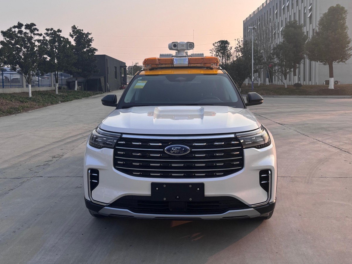 指挥救护车