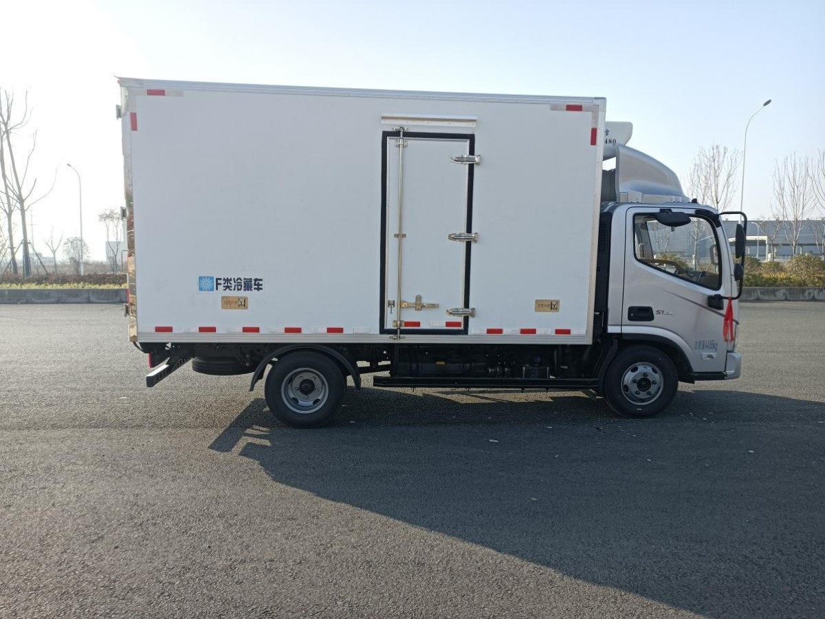 福田欧马可-4米冷藏车
