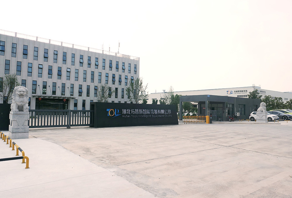 厂房大门