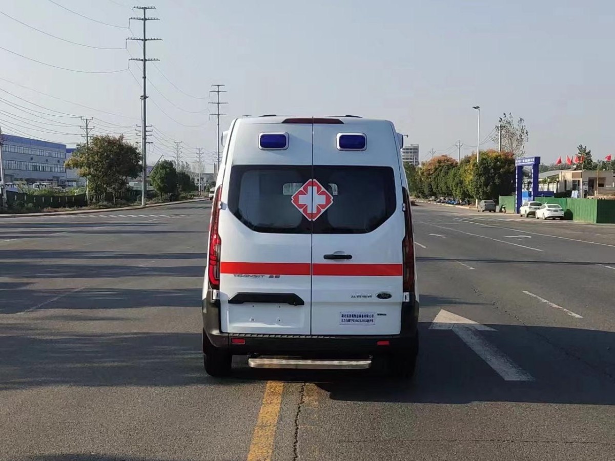 新款V362救护车