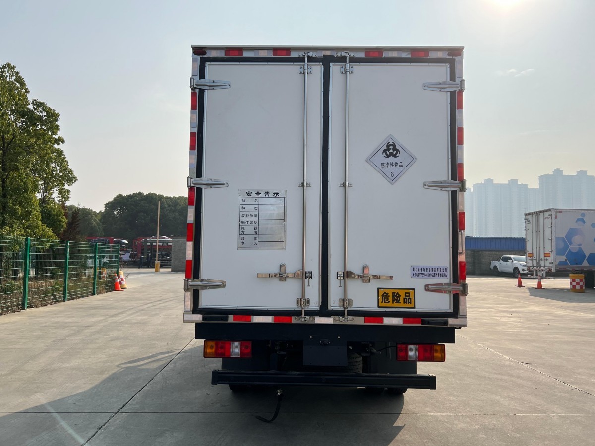 Essential Insights into the 4.5-Ton JAC Medical Waste Transfer Vehicle