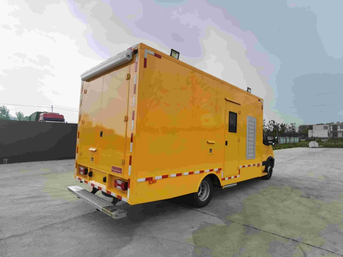 Iveco Daily Power Vehicle