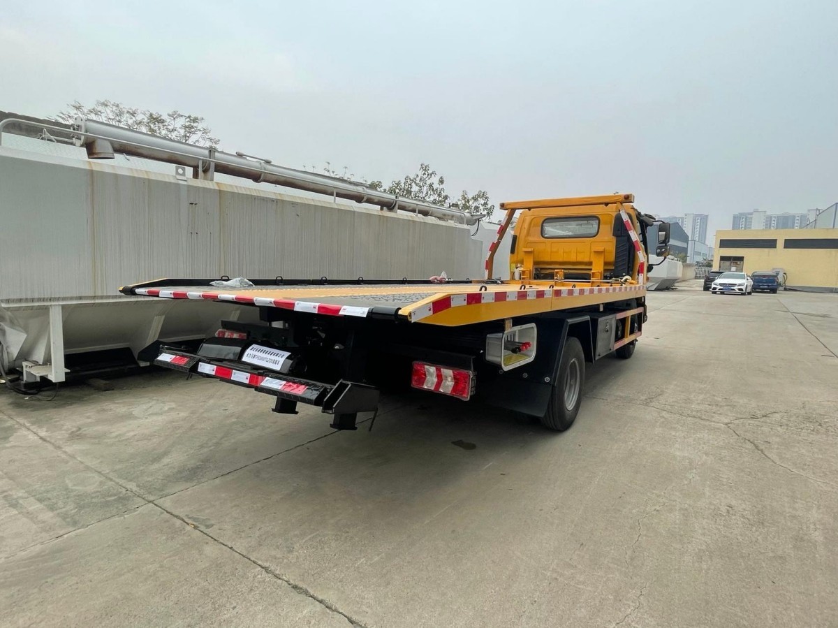 Discover the Benefits of Partnering with an 8x4 Dump Truck Exporter