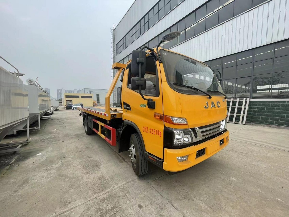 Why Investing in Used 4x2 HOWO Trucks Is a Smart Move for Your Business