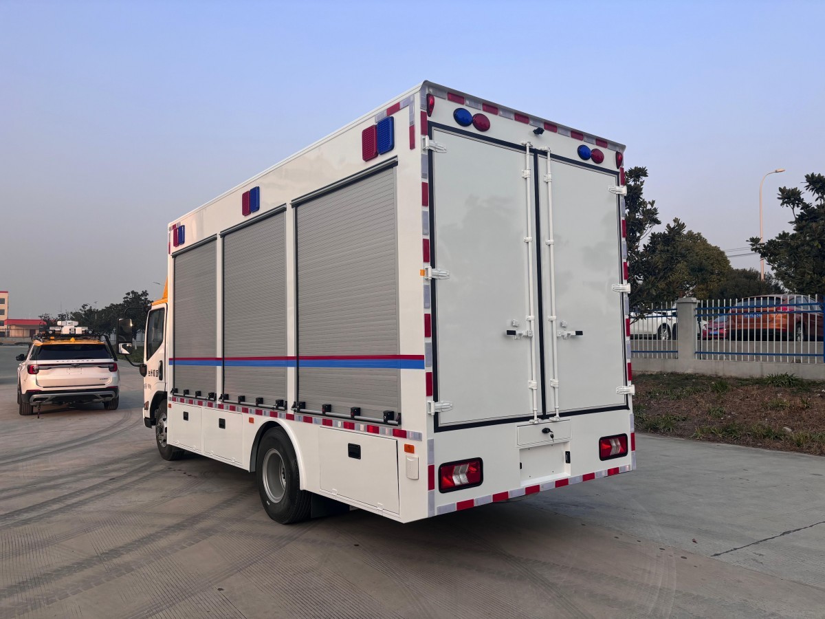 物资转运车救护车