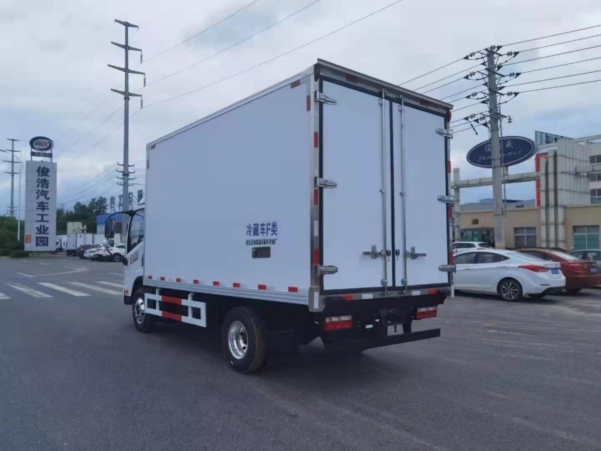 解放虎V-4米冷藏车