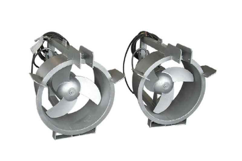Performance characteristics of submersible agitators