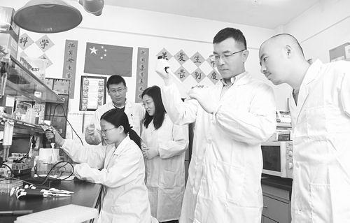 “哈佛八？？汀被毓拍，，，突破外洋细胞库垄断，，，研发多种肿瘤新药