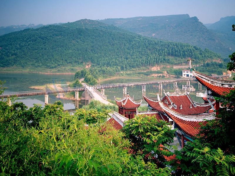 松溉長江提水工程上游水庫到城區(qū)段管道