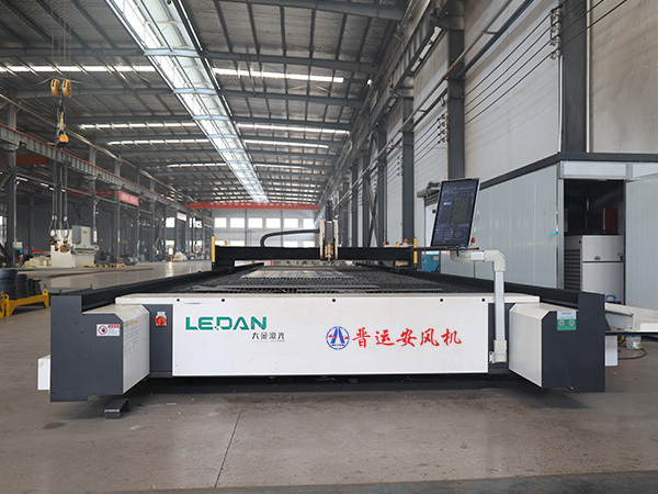 Laser cutting machine Laser cutting machine