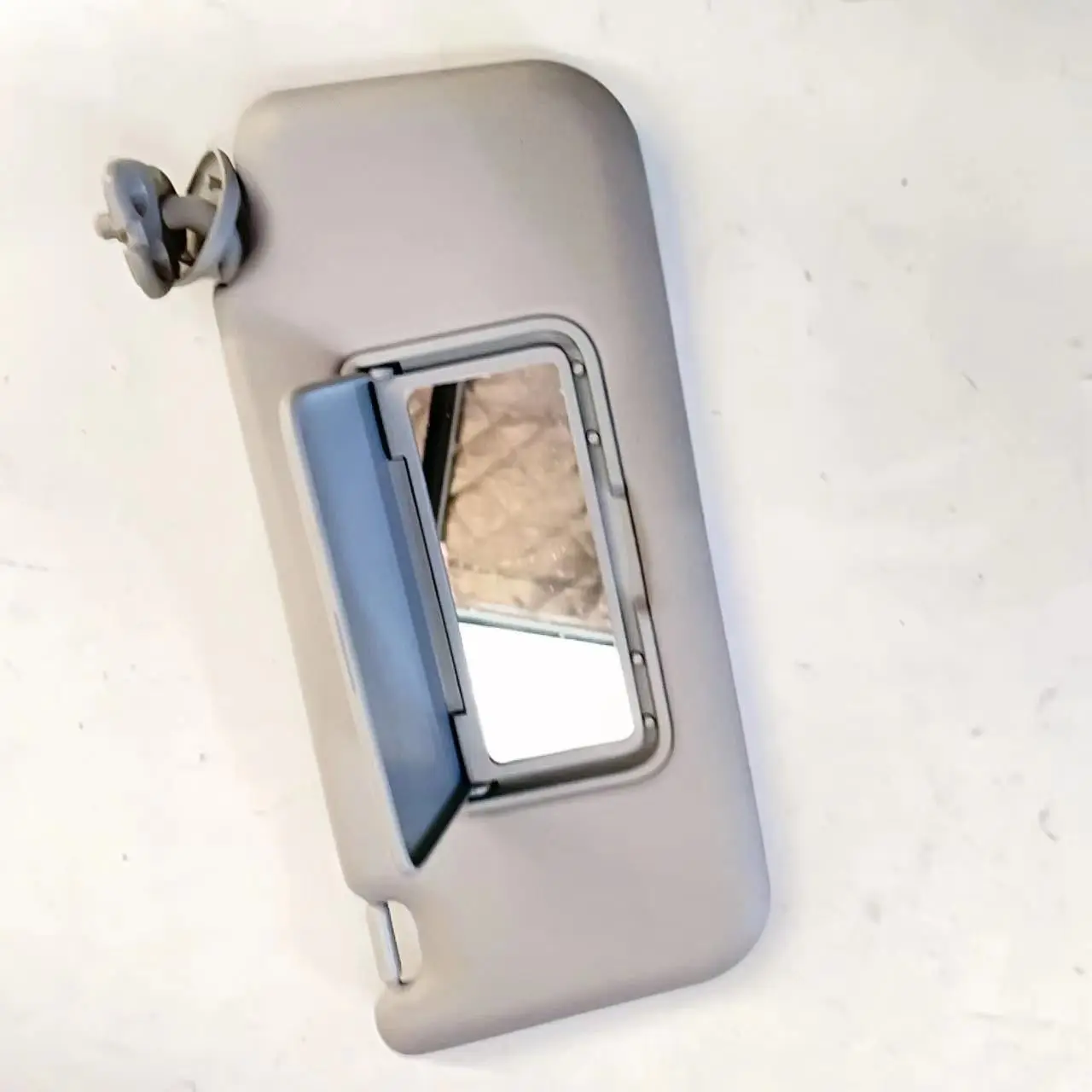 JAC S4 Left sunshade assembly
