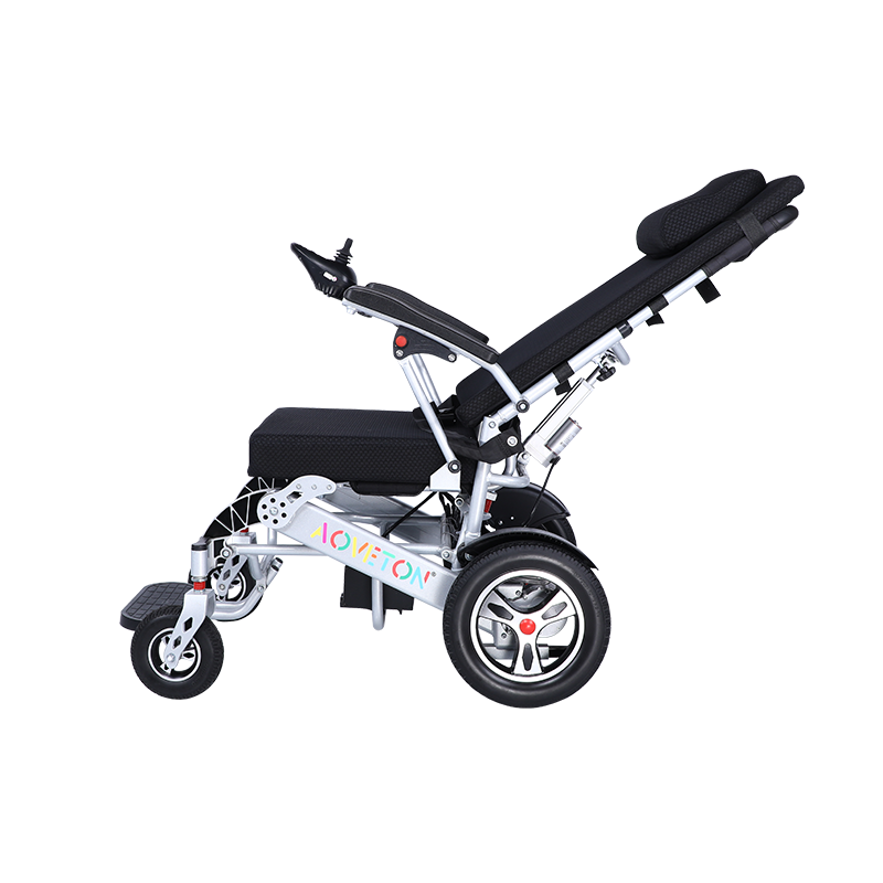 Electric wheelchair