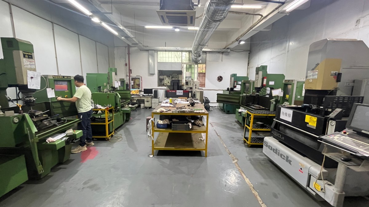 Real Factory Photos