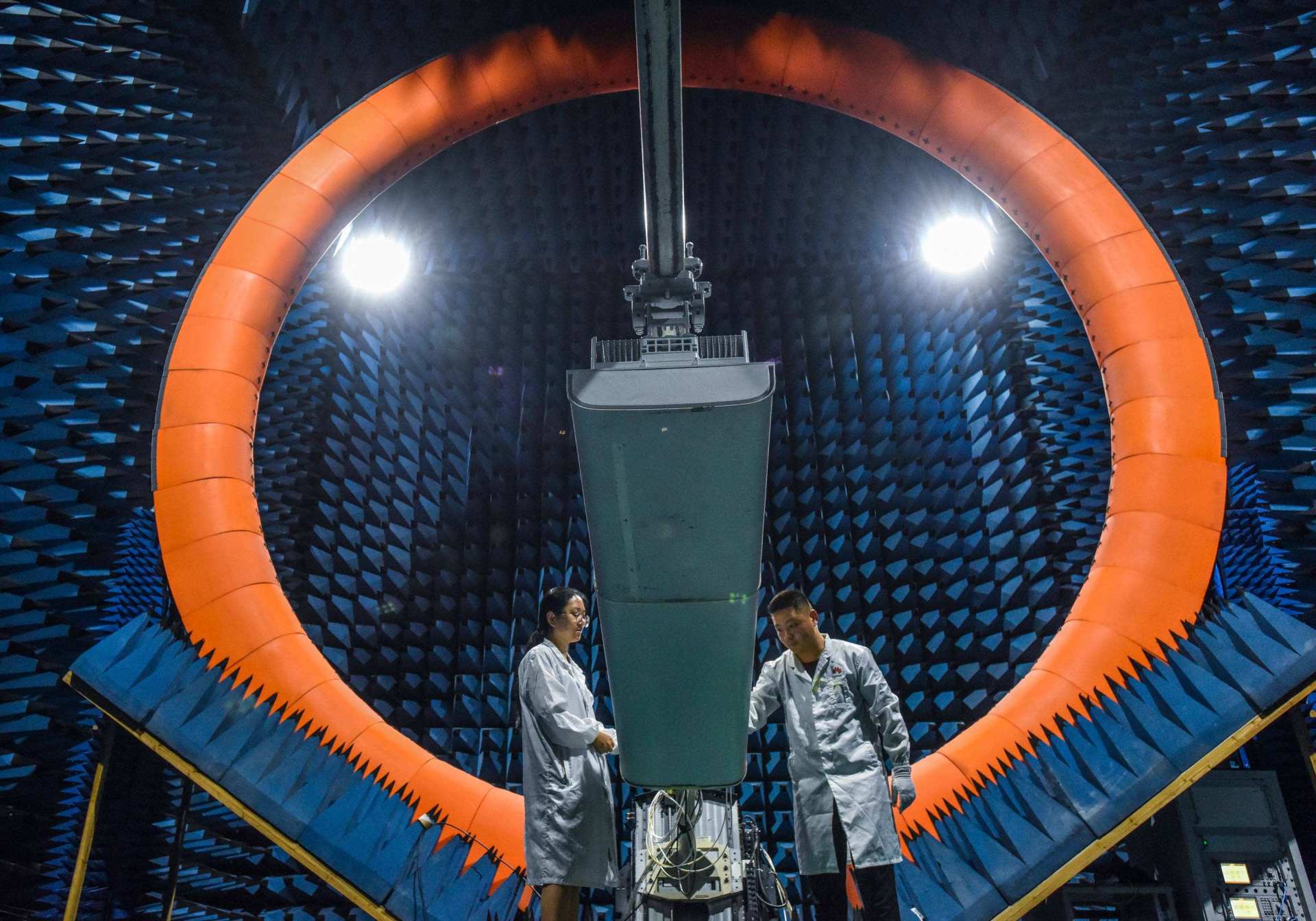 Microwave Anechoic Chamber Microwave Anechoic Chamber