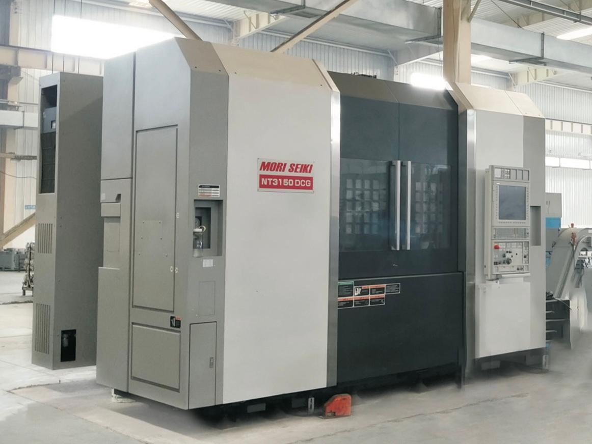 Mori Seiki Mill-Turn Machining Center