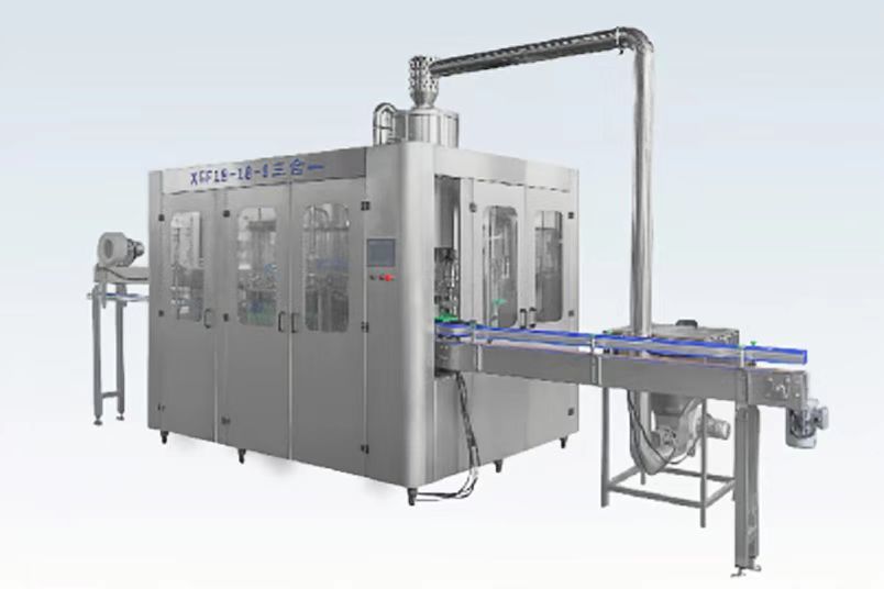 Bottled water three-in-one filling machine